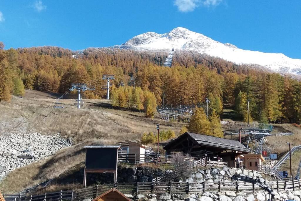 Chaleureux Appartement Au Coeur Des Orres 1800, Menage Compris Les Orres Luaran gambar