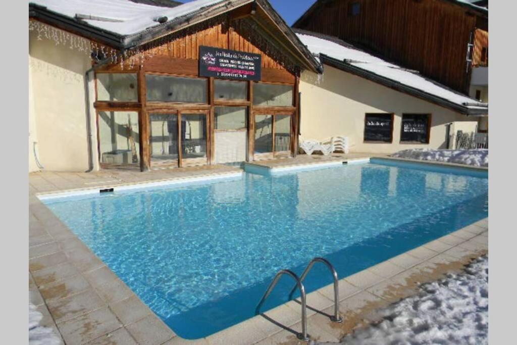Chaleureux Appartement Au Coeur Des Orres 1800, Menage Compris Les Orres Luaran gambar