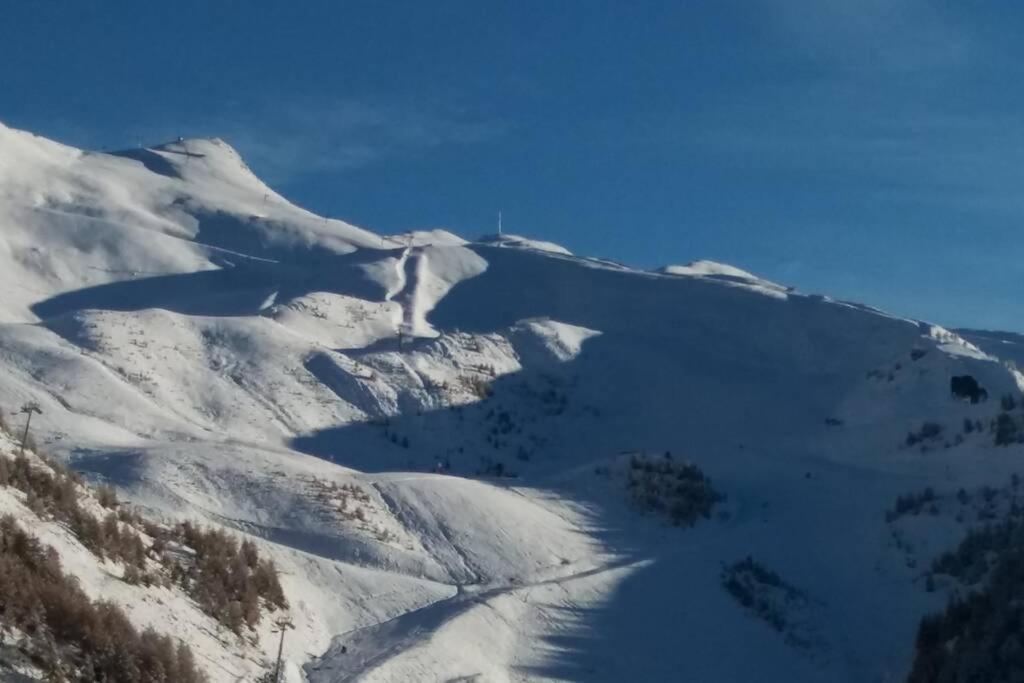 Chaleureux Appartement Au Coeur Des Orres 1800, Menage Compris Les Orres Luaran gambar